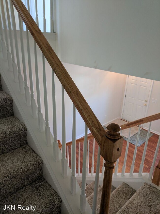 Building Photo - 3 br, 2.5 bath House - 10622 Bunclody Drive