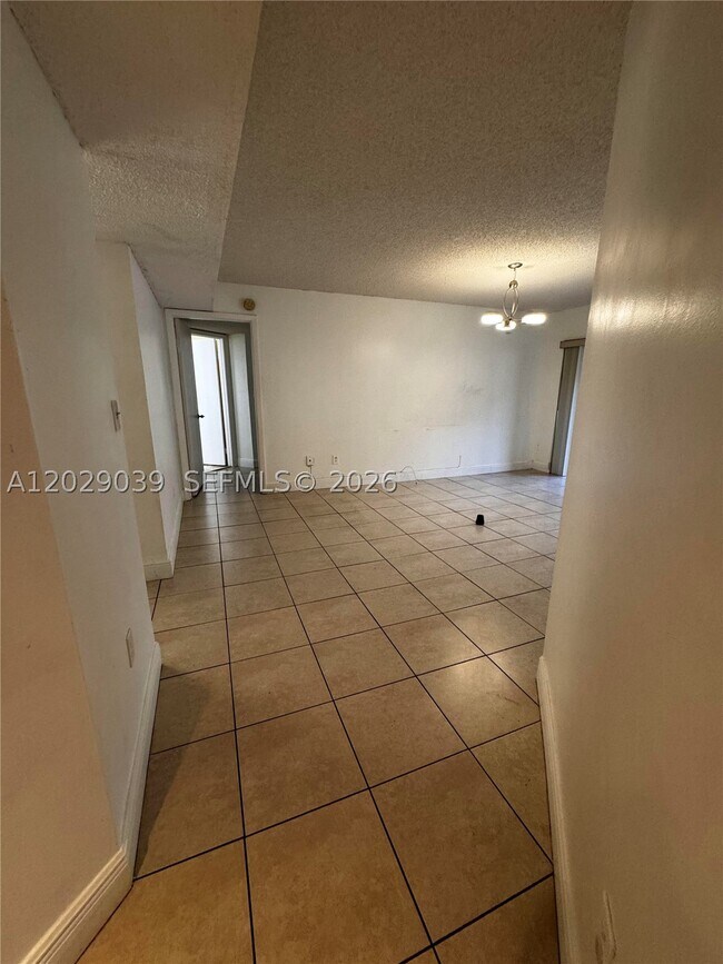 Foto del edificio - 9741 SW 138th St