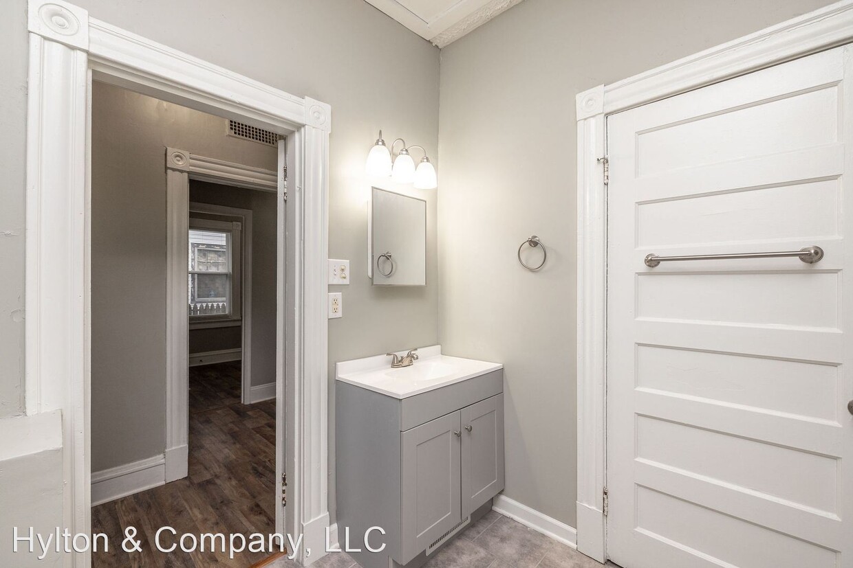 Primary Photo - 3 br, 1 bath House - 3224 Detroit Ave