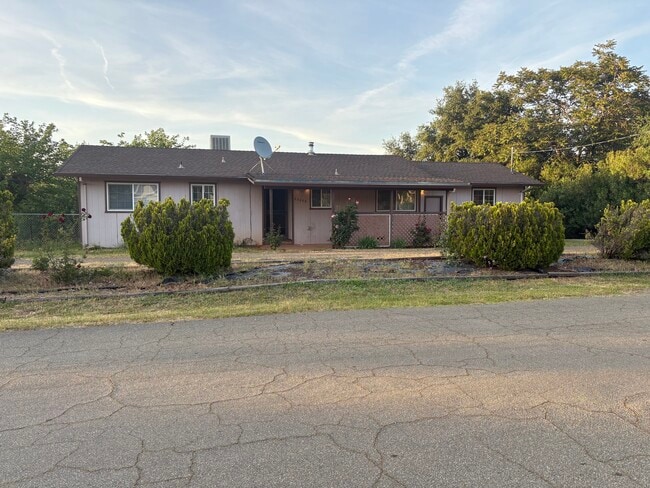 Building Photo - 20208 Lago St