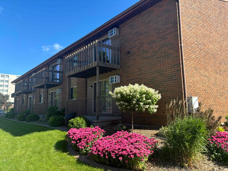 212 E Doty Ave, Neenah, WI 54956 Room for Rent in Neenah, WI