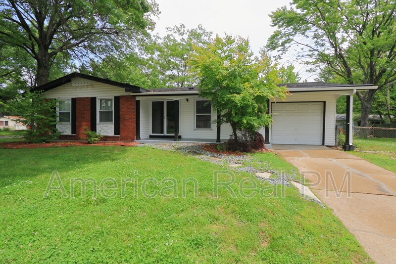 Primary Photo - 1491 Surfwood Dr