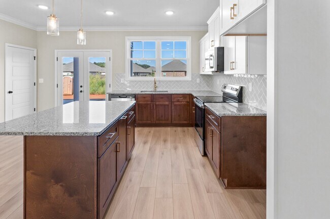 Foto del edificio - 243 Susan Lynn Dr