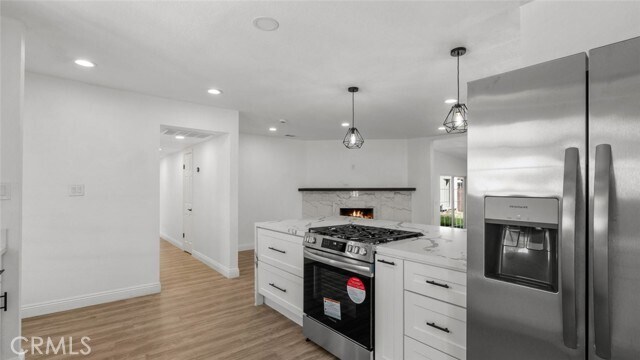 Building Photo - 16315 Parthenia St