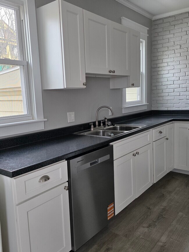 Foto del edificio - 174 Elm St