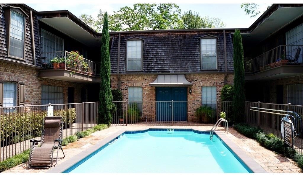 5353 Dora St Unit 15, Houston, TX 77005 Condo for Rent