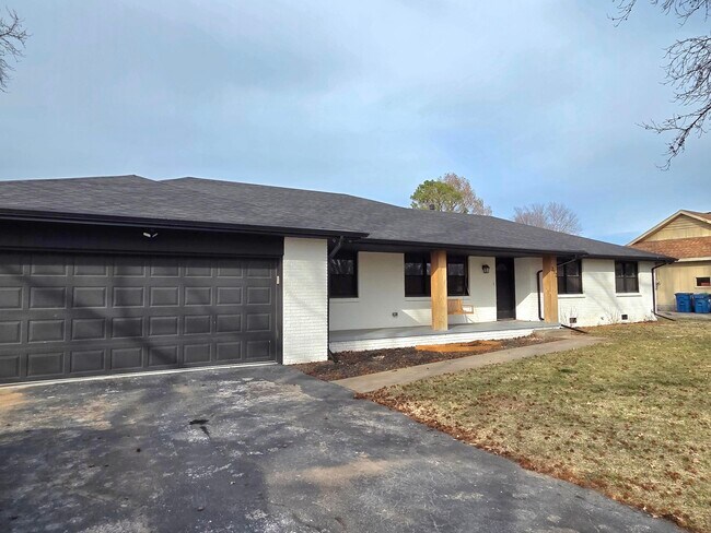 Foto del edificio - 213 W Aven Ave