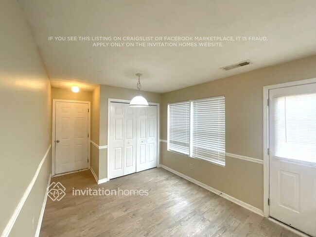 Building Photo - 185 Bramble Bush Trail