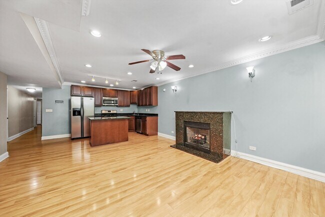 Foto del edificio - 4849 S Vincennes Ave