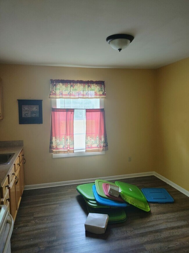 Building Photo - 953 Newtown Rd- Virginia Beach - Available...