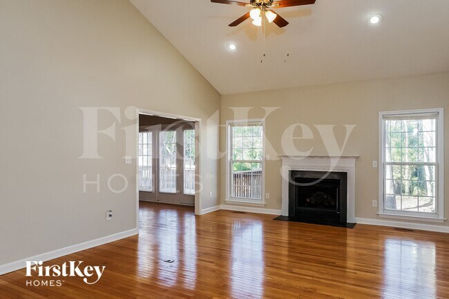 Foto del edificio - 3665 Oak Chase Dr