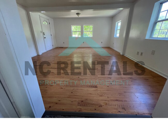 Foto del edificio - 2214 Noahtown Rd