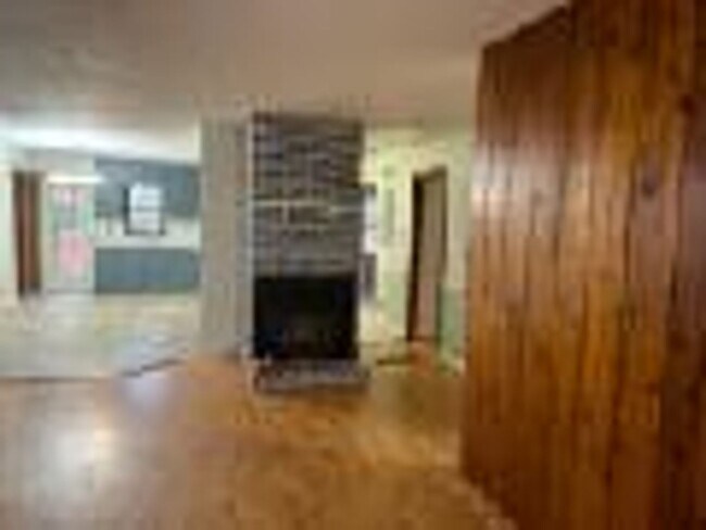 Foto del edificio - 2306 Old Lower River Rd
