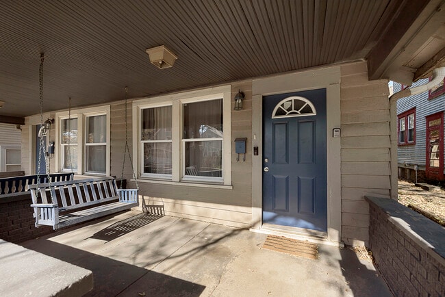 Building Photo - 2248 Nowland Ave