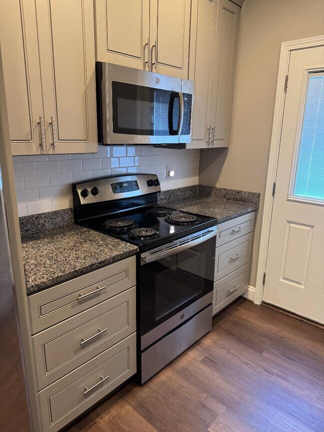 Foto del edificio - 103 Madison Ln
