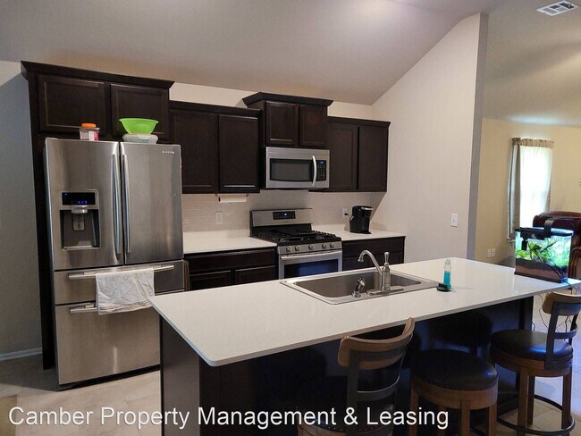 Foto del edificio - 3 br, 2 bath House - 19600 Brookville Drive