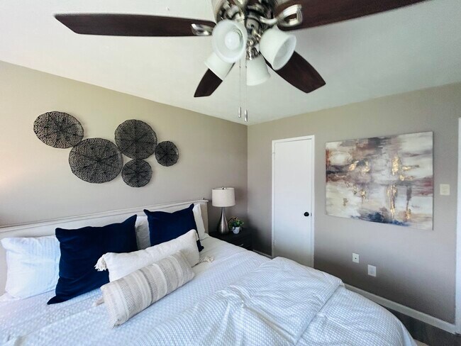 Foto del edificio - 511 Hanover Dr