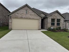 Building Photo - 408 Frst Pk Pkwy