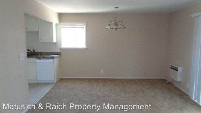 Foto del edificio - 20650 Park Cir E