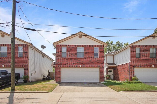 Building Photo - 9611 Elmview Pl