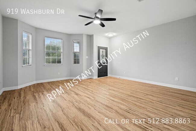Foto del edificio - 919 Washburn Dr