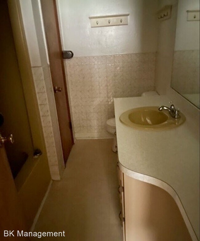 Building Photo - 2 br, 1 bath House - 625 Vandalia Street -...