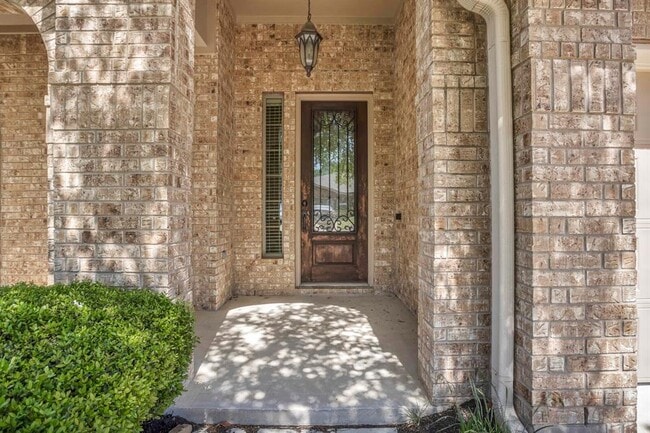 Building Photo - 708 Williams Way