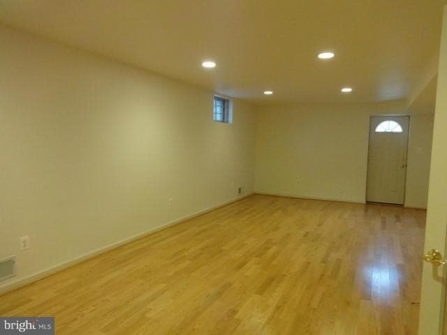 Building Photo - 8027 Lions Crest Way
