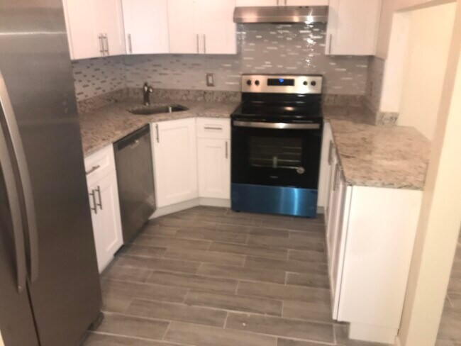 Foto del edificio - 4849 Sable Pine Cir