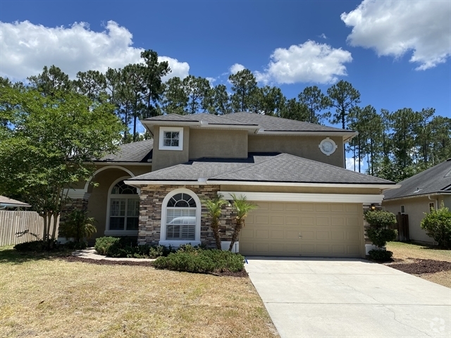 Building Photo - 2110 Thorn Hollow Ct