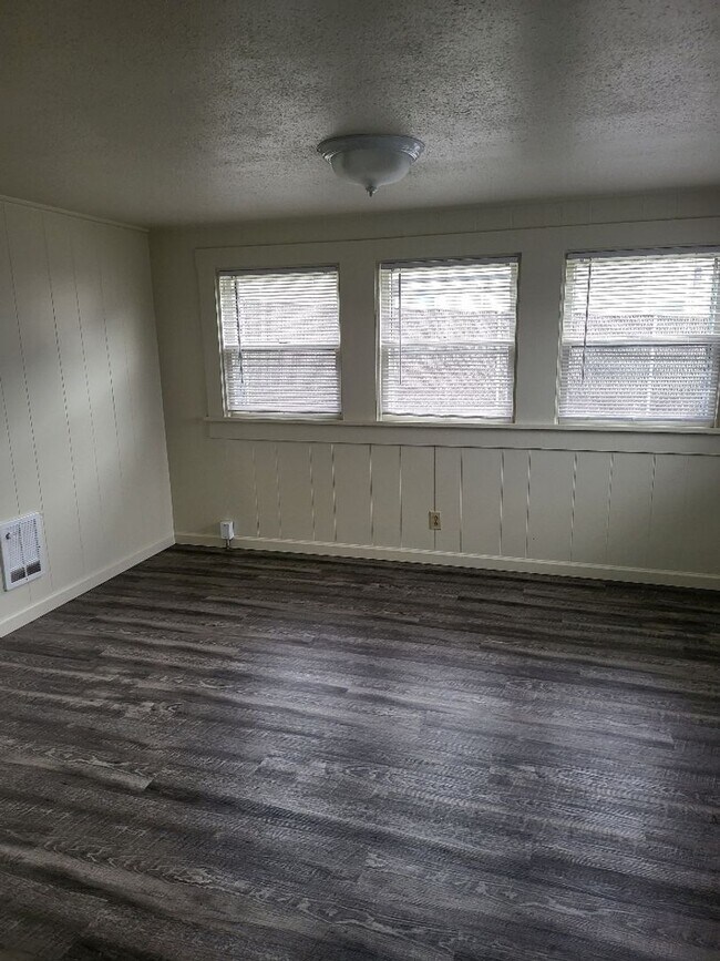 Building Photo - STATUS: UNAVAILABLE; RENTED-R273A