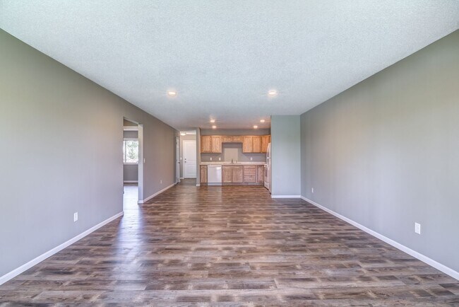 Foto del edificio - 2 Bedroom Town Home