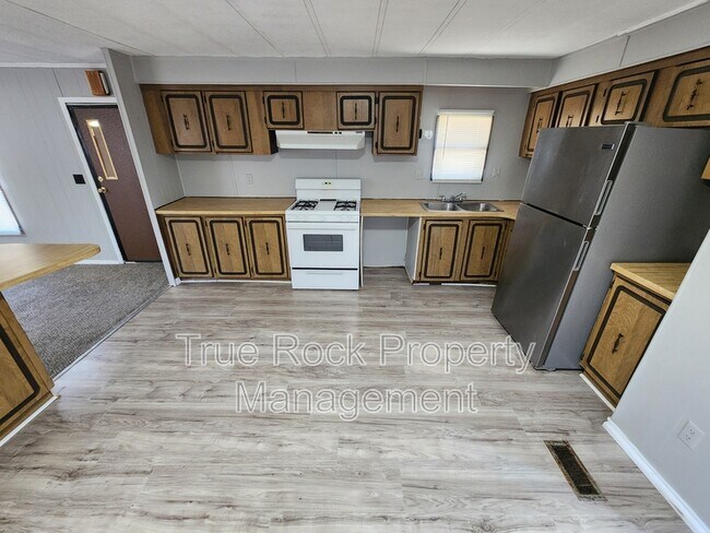 Foto del edificio - 10639 County Rd 3600