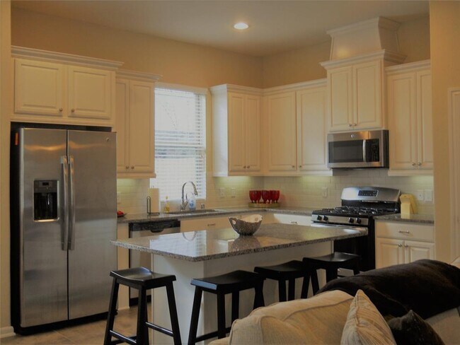 Building Photo - 18535 Triana Bend Ln