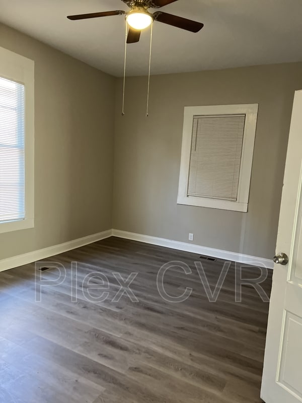 Foto del edificio - 1105 21st St