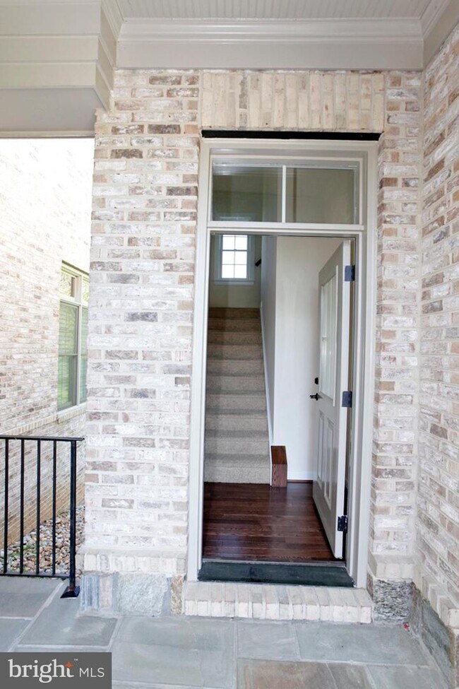 Building Photo - 1351 Verrier Ct