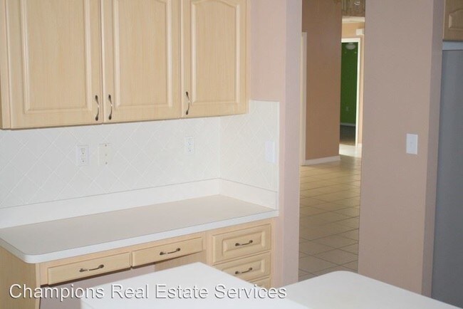 Foto del edificio - 3 br, 2 bath House - 7918 Fashion Loop