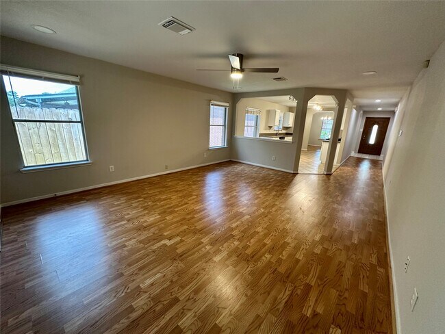 Foto del edificio - 21907 Willow Downs Dr