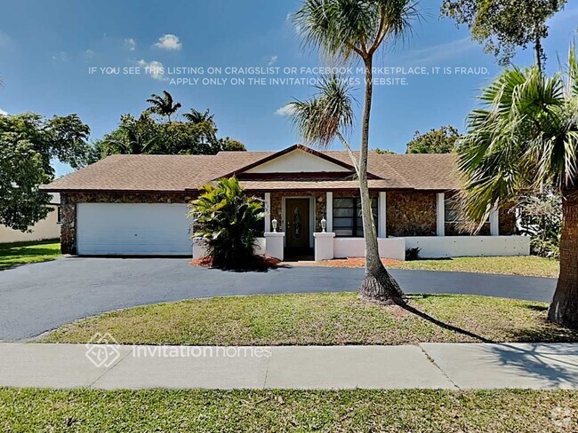 Building Photo - 1301 NW 76th Ave