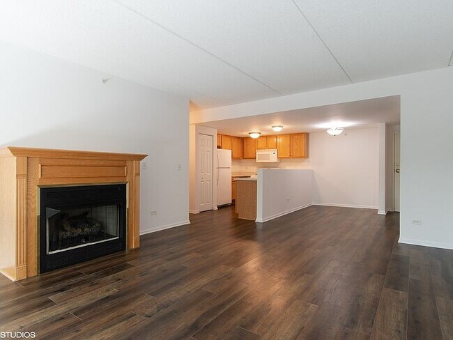 Building Photo - 1111 Burlington Ave