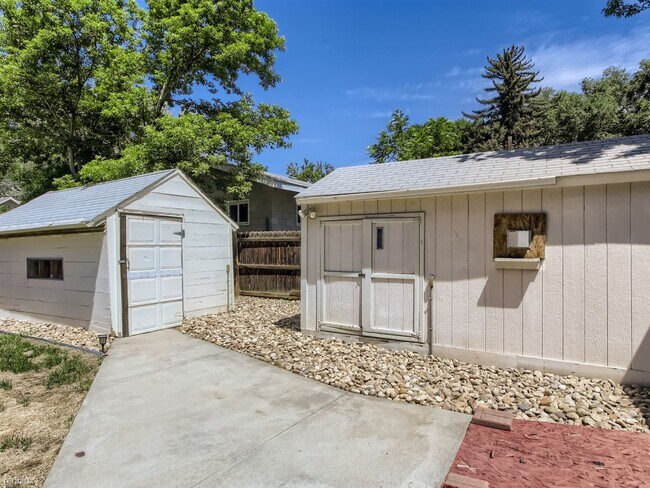 Building Photo - 2 br, 1 bath House - 343 Martin Street