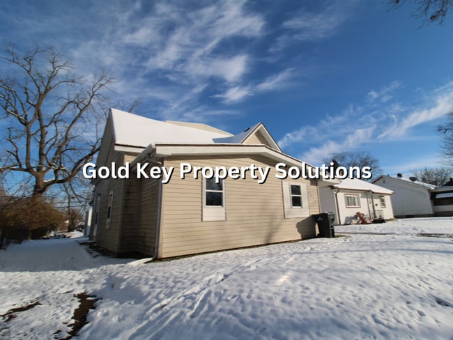 Building Photo - 3 BR House with 2 FULL Baths and Central Air NO SECTION 8