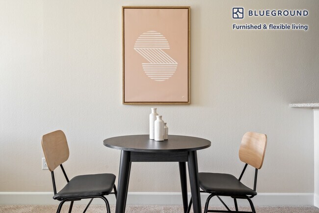 Foto del edificio - 2383 N Main St