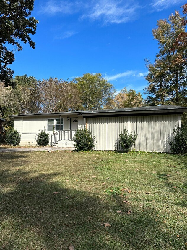 212 E Haven Dr NE, Birmingham, AL 35215 House Rental in Birmingham