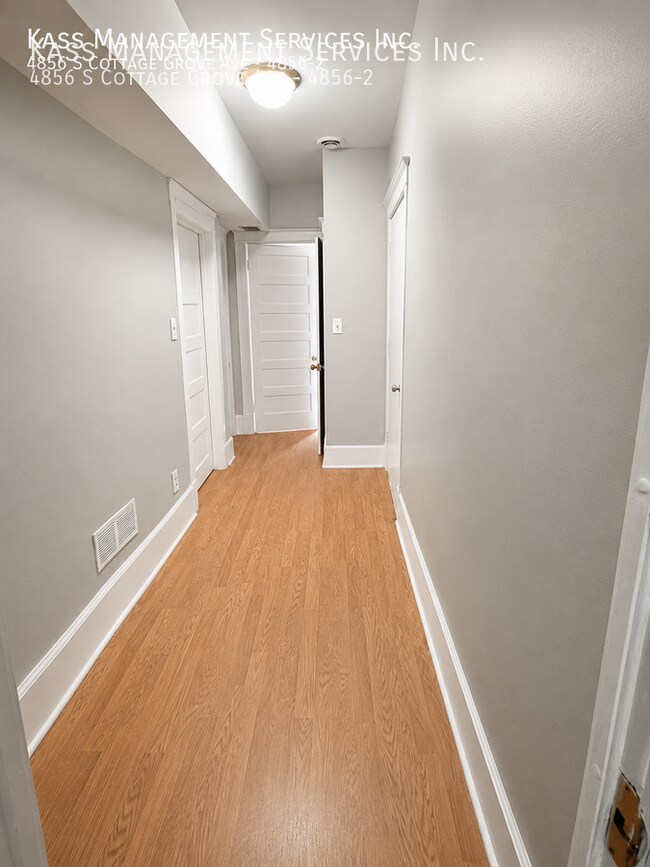 Foto del edificio - 4856 S Cottage Grove Ave