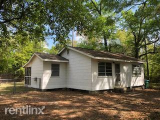 Foto principal - 2 br, 1 bath House - 1814 E Pass Rd