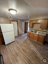 Building Photo - 1301 Thurman St