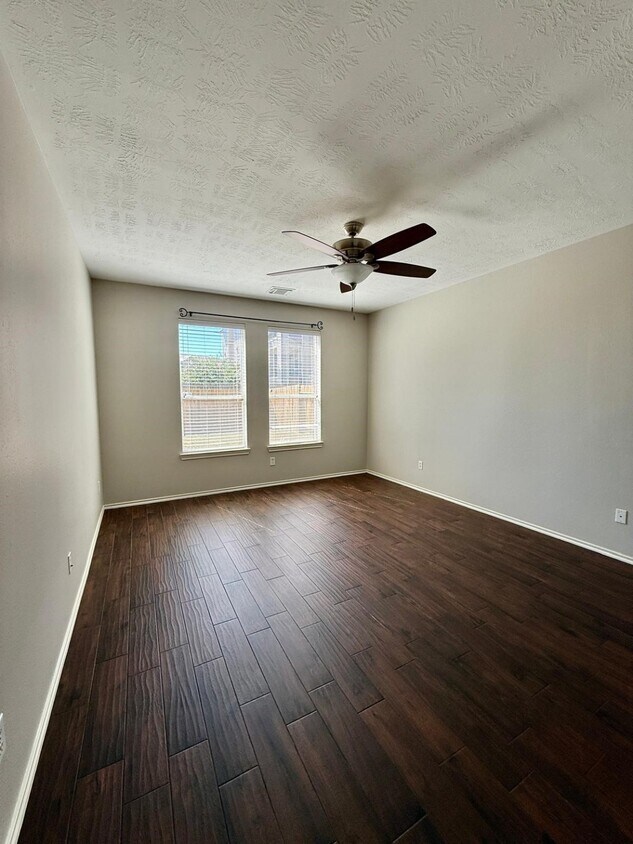 Building Photo - 20223 Benton Springs Ln