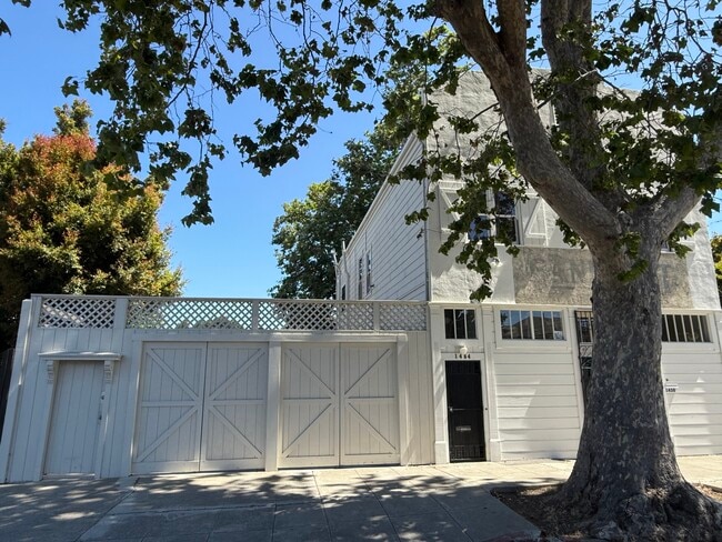 Building Photo - 1450 12th St