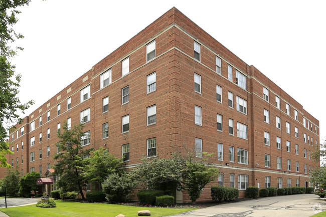 Foto del edificio - Shaker Park East Apartments